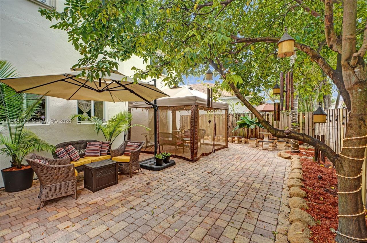 5502 SW 162nd Pl, Miami, FL 33185 Photo