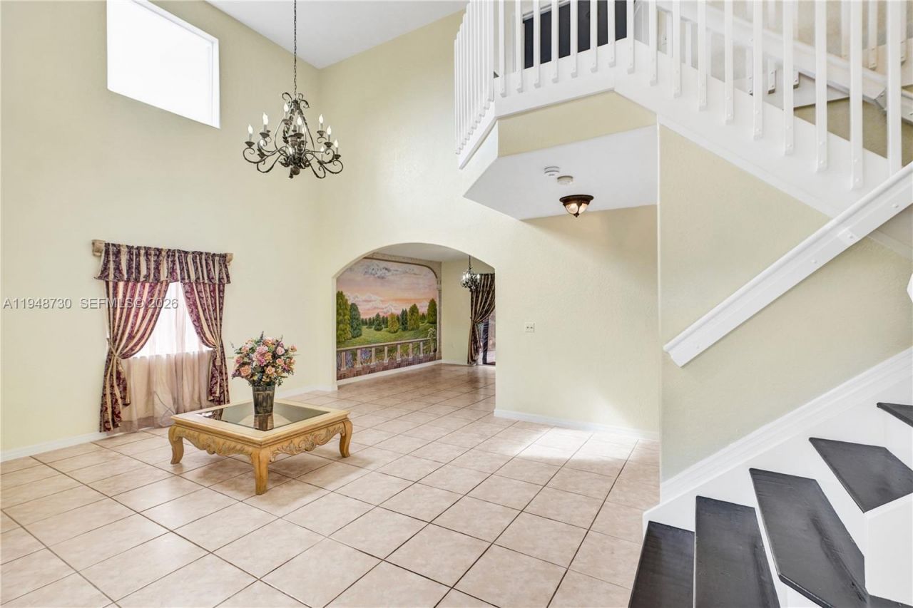 5502 SW 162nd Pl, Miami, FL 33185 Photo