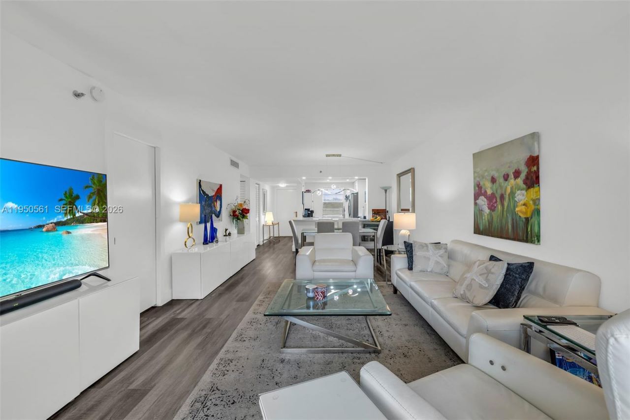 3910 Inverrary Blvd , Unit 503-B, Lauderhill, FL 33319 Photo