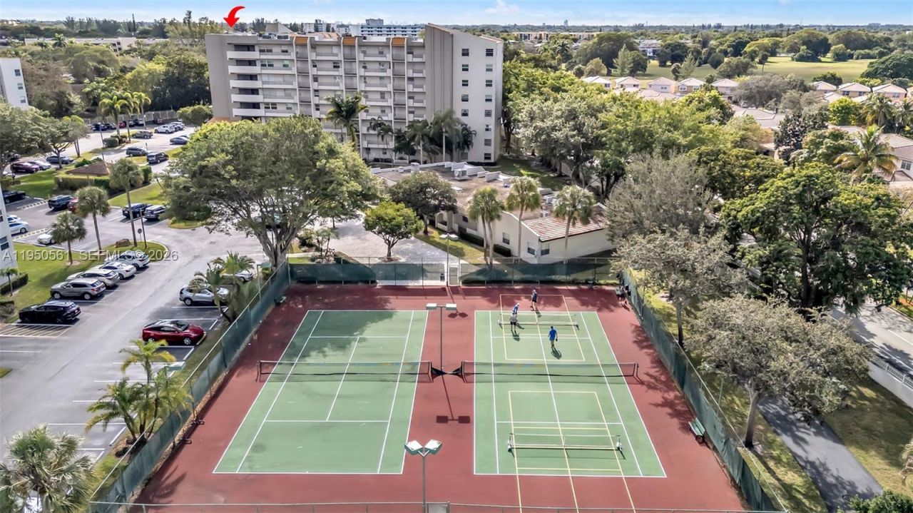 3910 Inverrary Blvd , Unit 503-B, Lauderhill, FL 33319 Photo