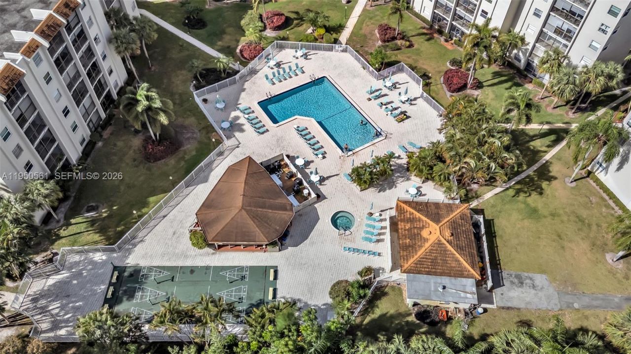 3910 Inverrary Blvd , Unit 503-B, Lauderhill, FL 33319 Photo