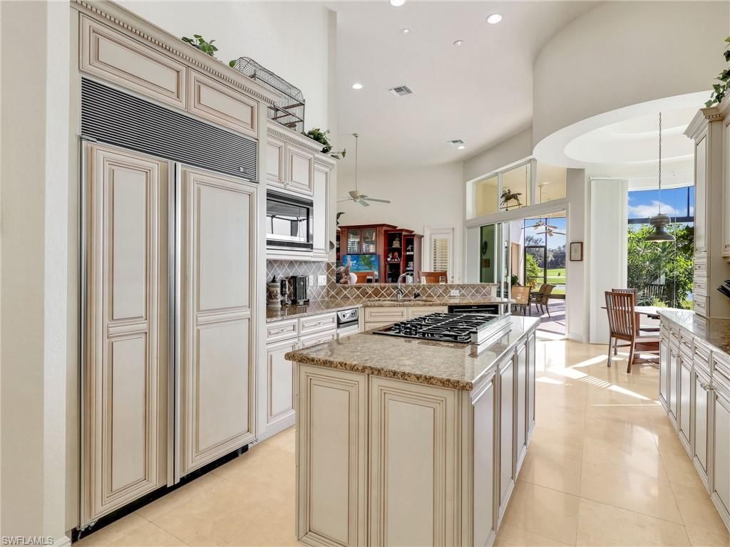 2984 Saint Barnabas Ct, Naples, FL 34105 Photo