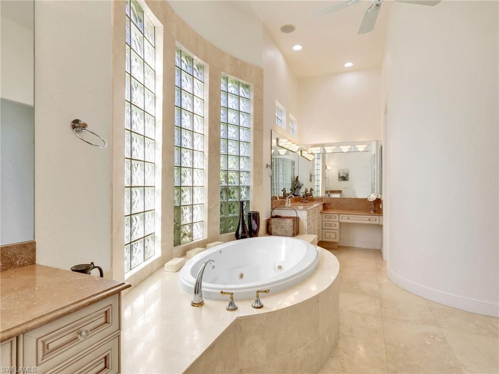 2984 Saint Barnabas Ct, Naples, FL 34105 Photo