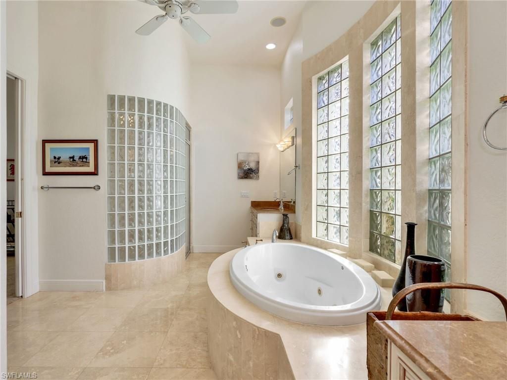 2984 Saint Barnabas Ct, Naples, FL 34105 Photo