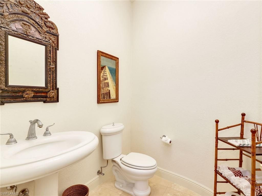 2984 Saint Barnabas Ct, Naples, FL 34105 Photo