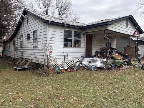 418 S Thompson, Vinita, OK 74301