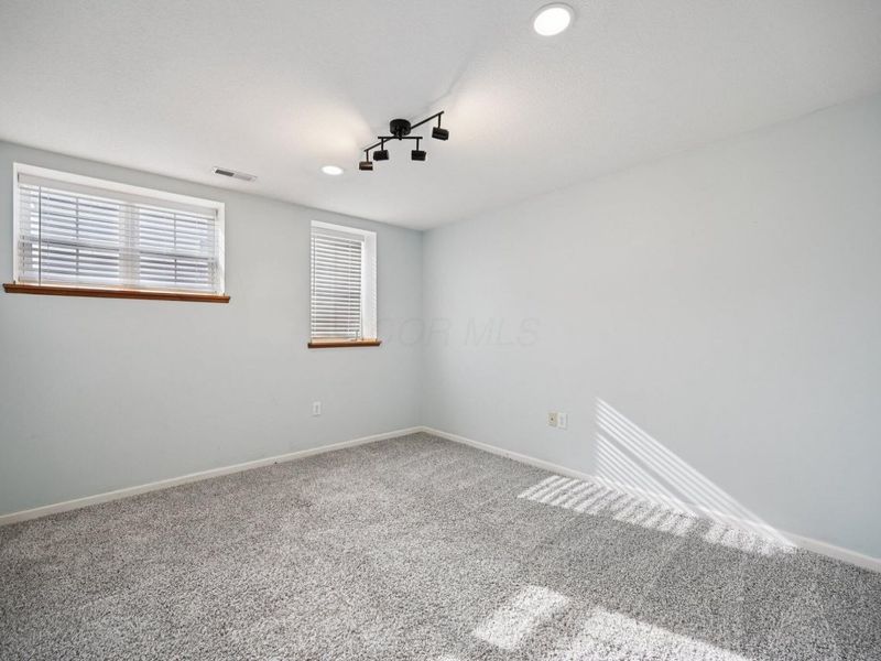 6395 Nottinghill Trail Drive, Canal Winchester, OH 43110 Photo 17