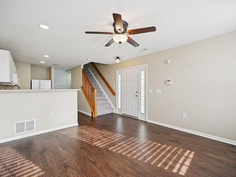 6395 Nottinghill Trail Drive, Canal Winchester, OH 43110 Photo 7