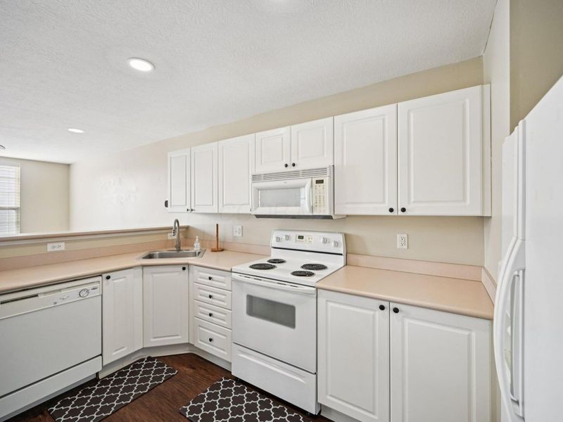 6395 Nottinghill Trail Drive, Canal Winchester, OH 43110 Photo 8