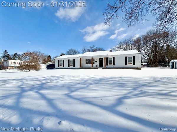 501 Spring Lane, Flushing, MI 48433