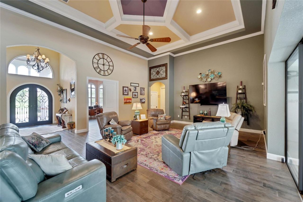 304 Hawk Talon Drive, Lithia, FL 33547 Photo