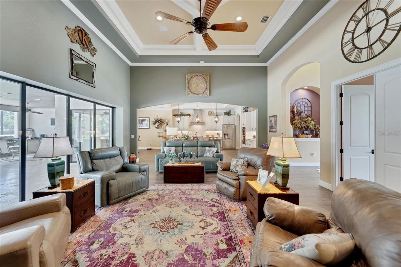 304 Hawk Talon Drive, Lithia, FL 33547 Photo