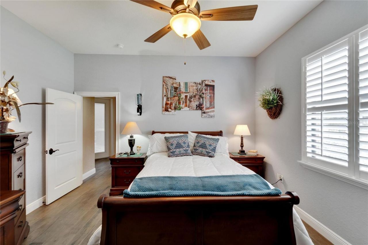 304 Hawk Talon Drive, Lithia, FL 33547 Photo