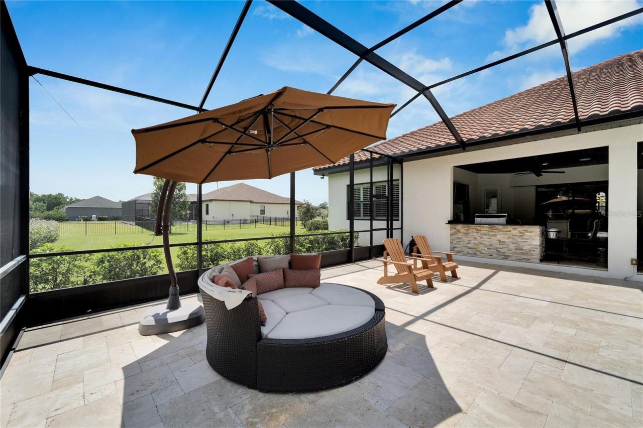 304 Hawk Talon Drive, Lithia, FL 33547 Photo