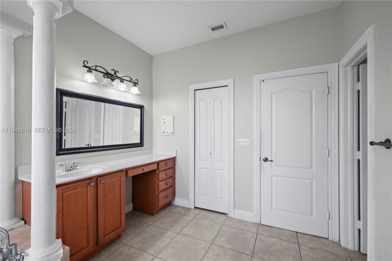 315 SE Fisk Rd, Port Saint Lucie, FL 34984 Photo