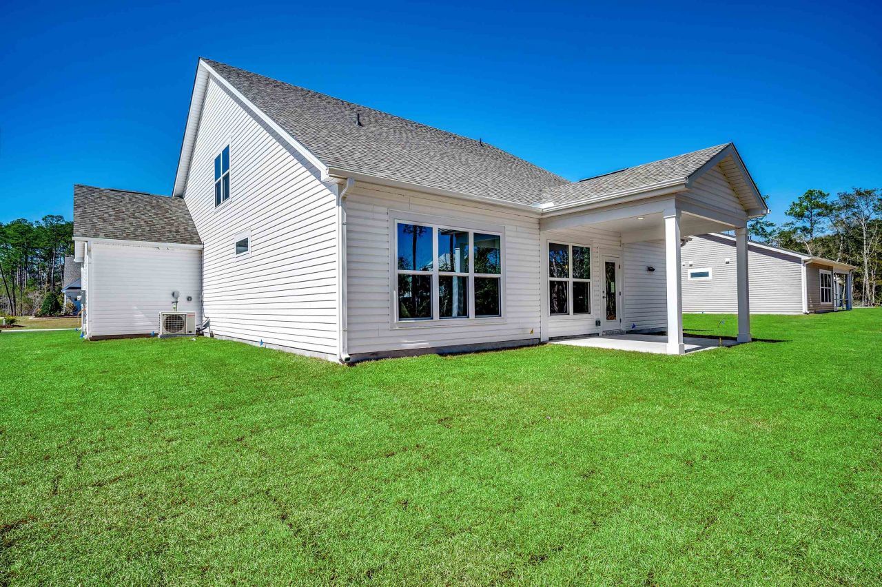 3037 Claredon St Photo 18