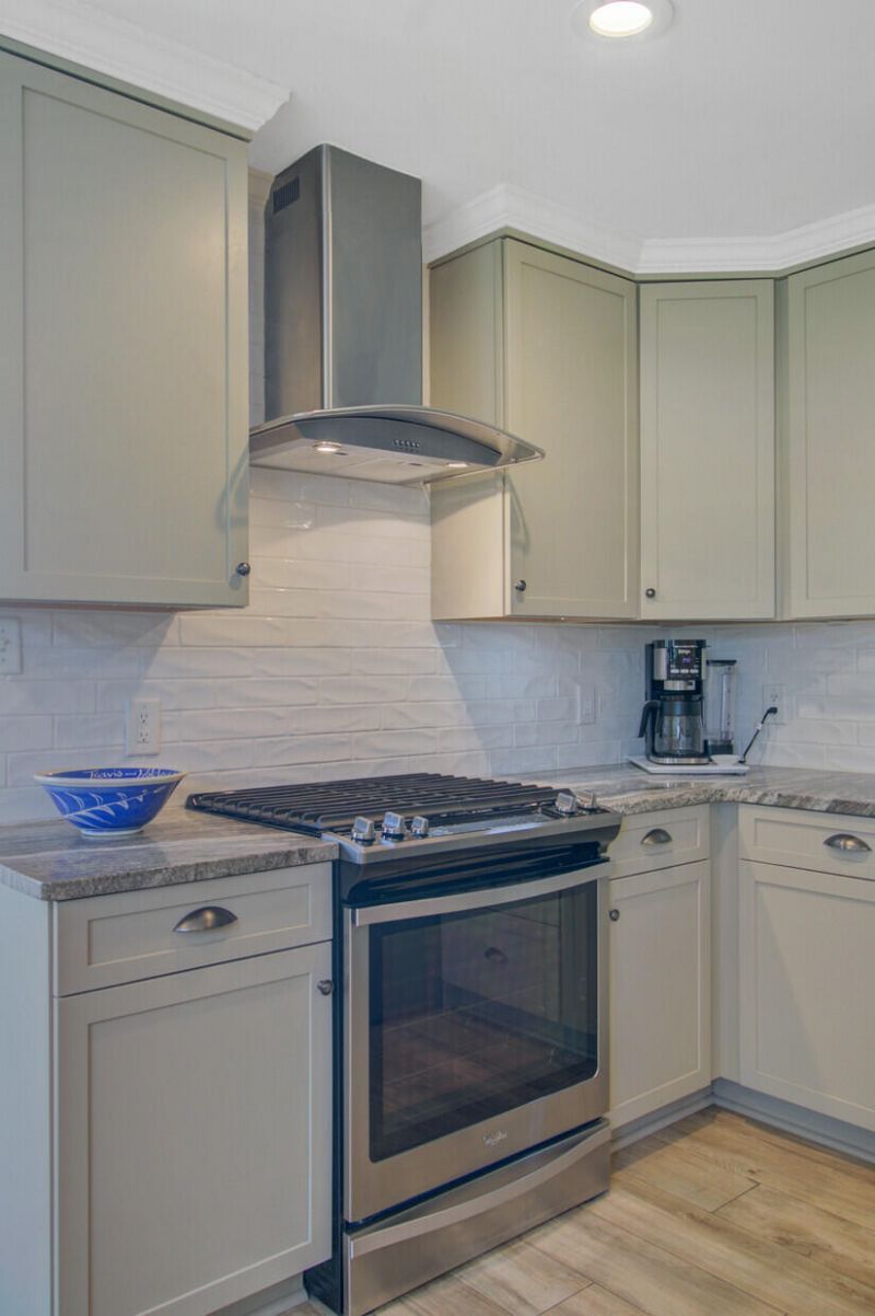 8 Vincent Drive Photo 26