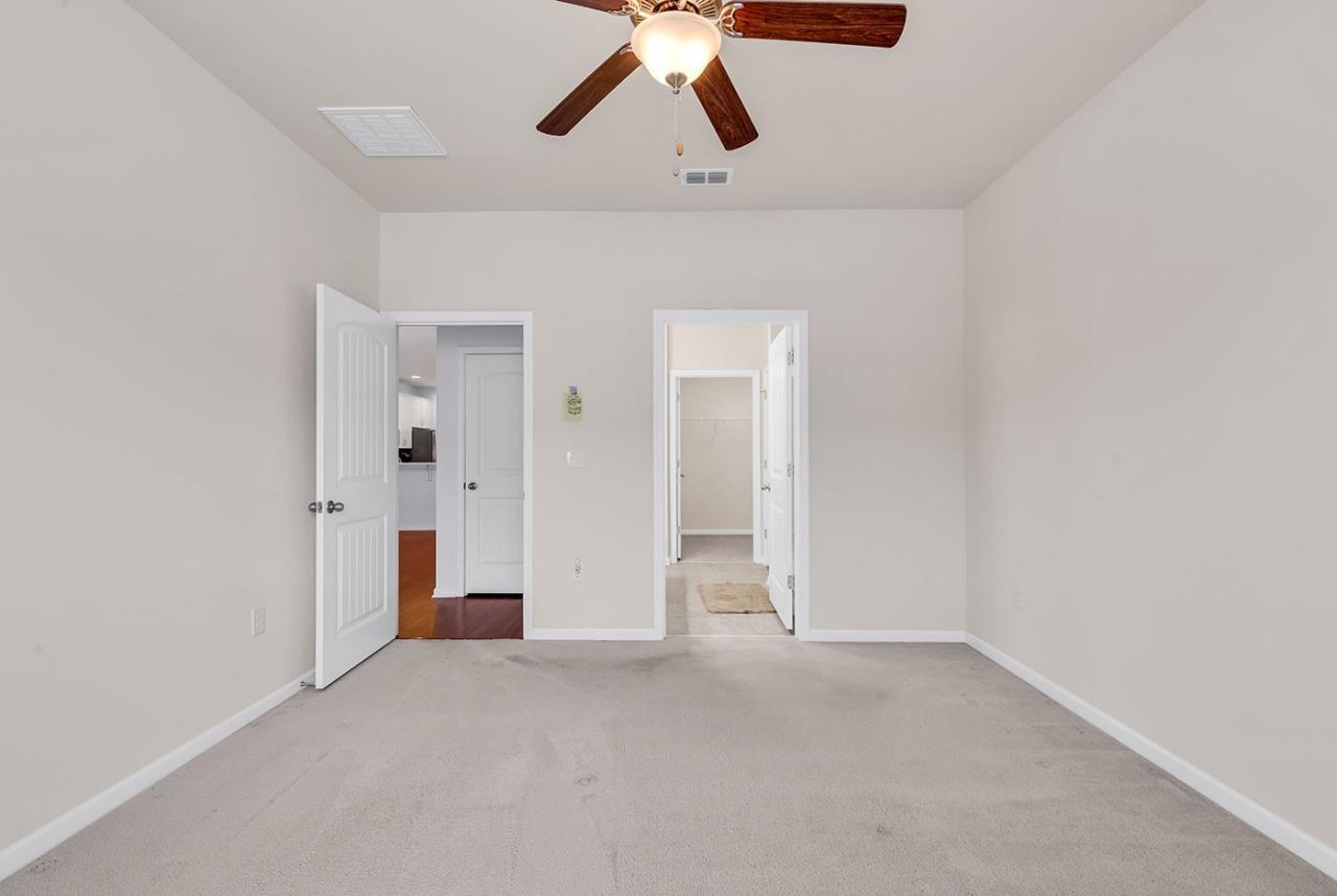 736 Salerno Circle Photo 10