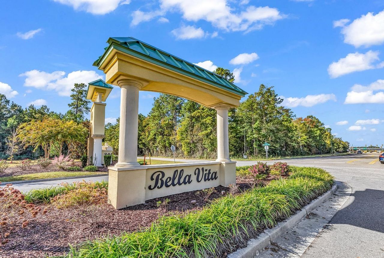 736 Salerno Circle Photo 18