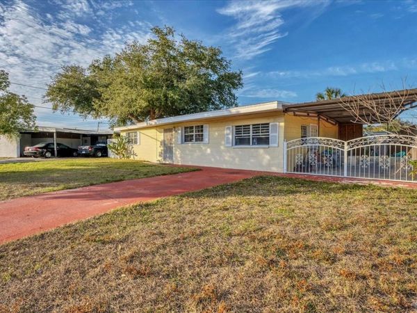 7808 PARISH PLACE, TAMPA, FL 33619