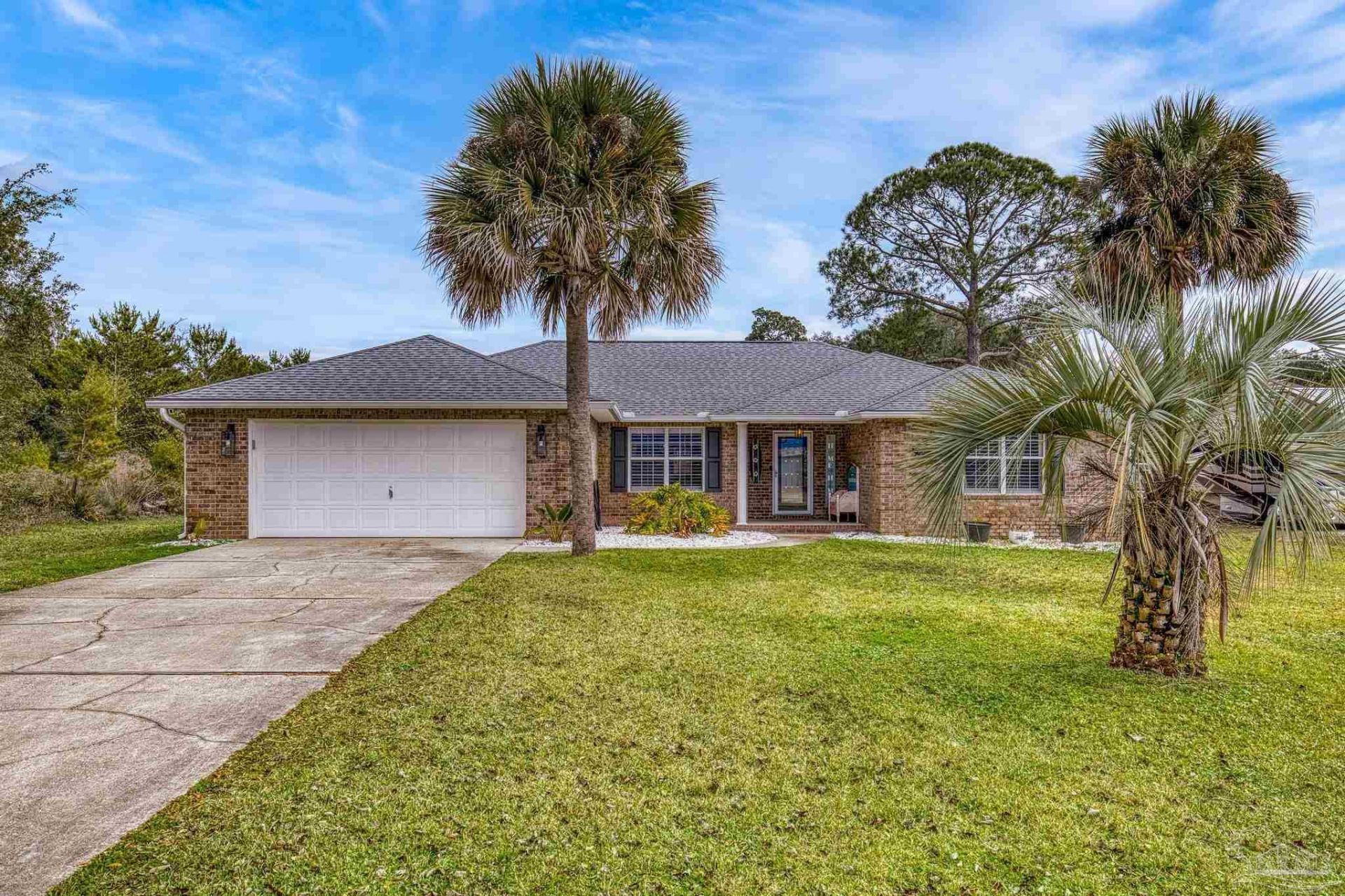 1788 Commander Harvey Ln, Navarre, FL 32566 Main Photo