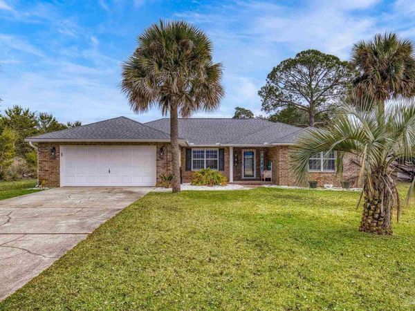 1788 Commander Harvey Ln, Navarre, FL 32566