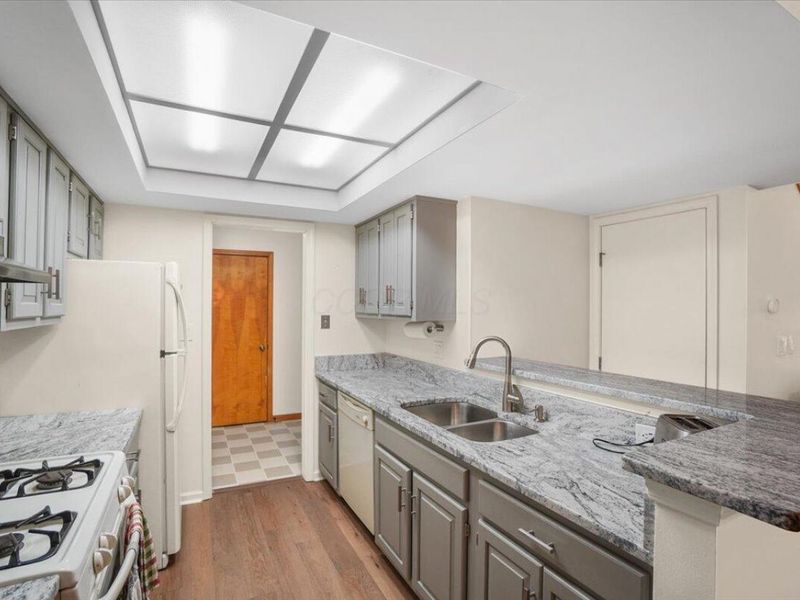 5040 Blendon Pond Drive, Westerville, OH 43081 Photo 18