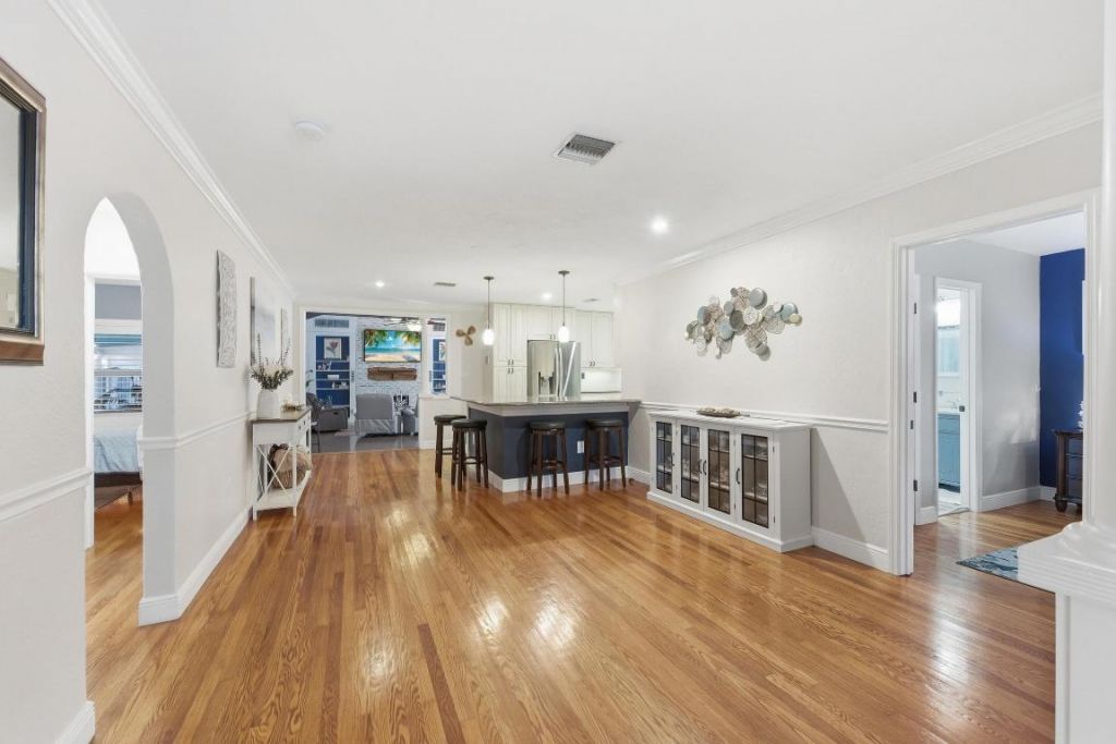 831 N Lakeside Drive, Lake Worth Beach, FL 33460 Photo