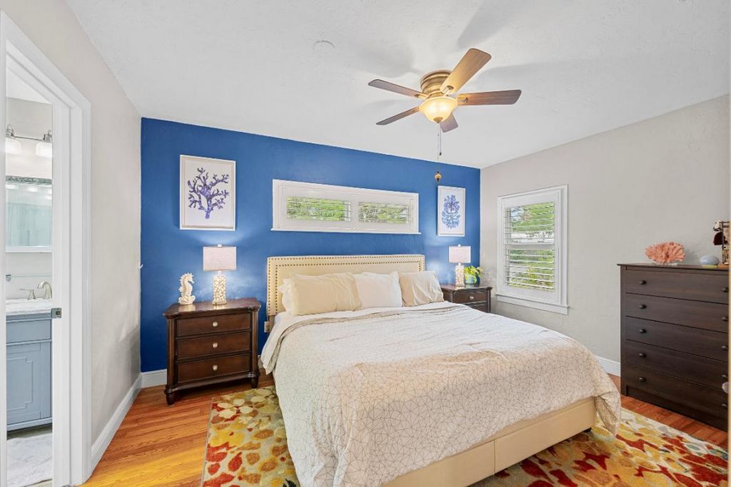 831 N Lakeside Drive, Lake Worth Beach, FL 33460 Photo