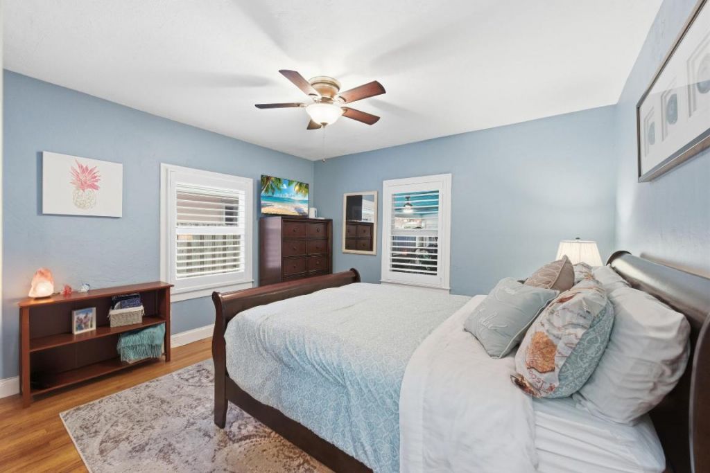 831 N Lakeside Drive, Lake Worth Beach, FL 33460 Photo