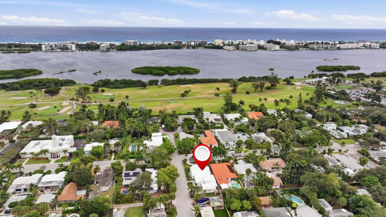 831 N Lakeside Drive, Lake Worth Beach, FL 33460 Photo