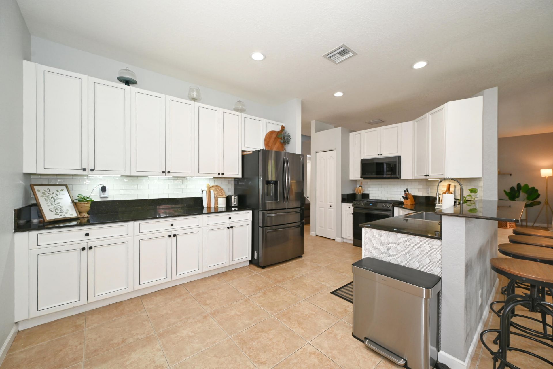 287 Berenger Walk, Royal Palm Beach, FL 33414 Photo