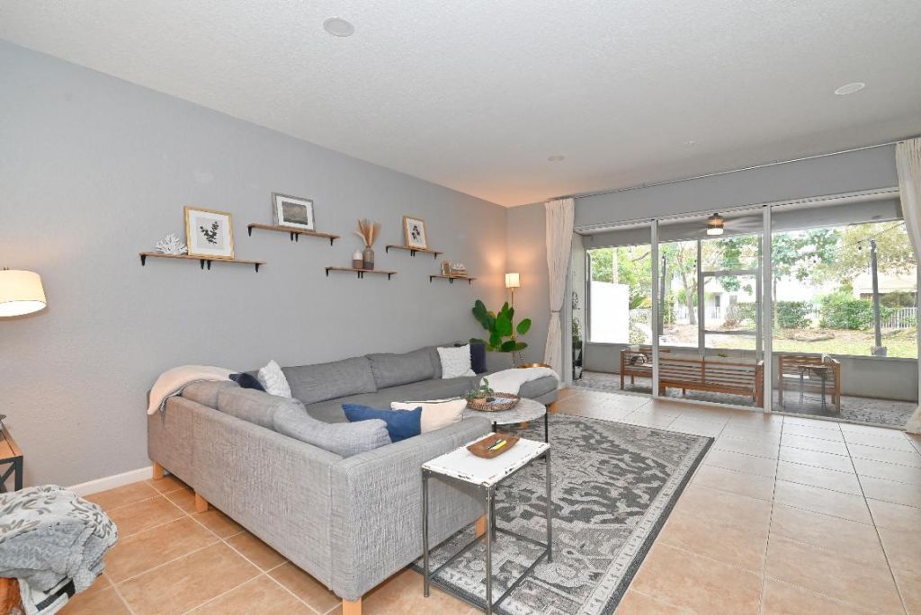 287 Berenger Walk, Royal Palm Beach, FL 33414 Photo