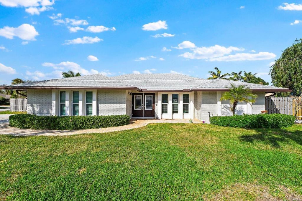 4147 Beech Avenue, Palm Beach Gardens, FL 33410 Photo
