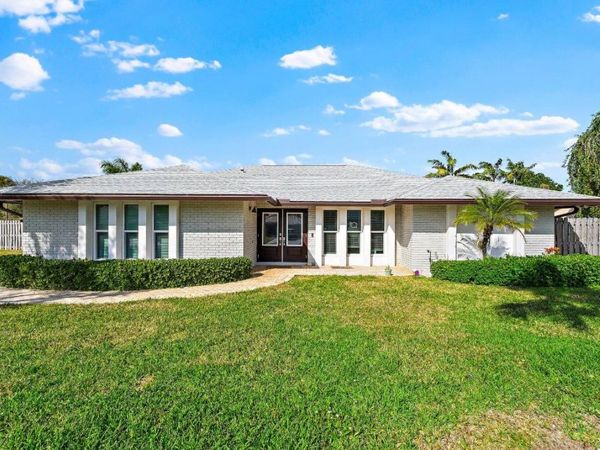 4147 Beech Avenue, Palm Beach Gardens, FL 33410