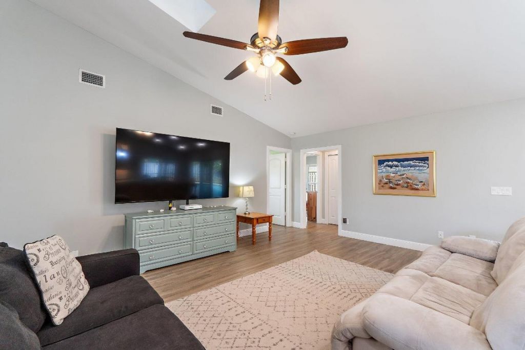 4147 Beech Avenue, Palm Beach Gardens, FL 33410 Photo