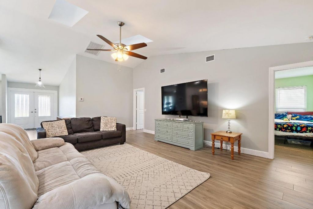 4147 Beech Avenue, Palm Beach Gardens, FL 33410 Photo