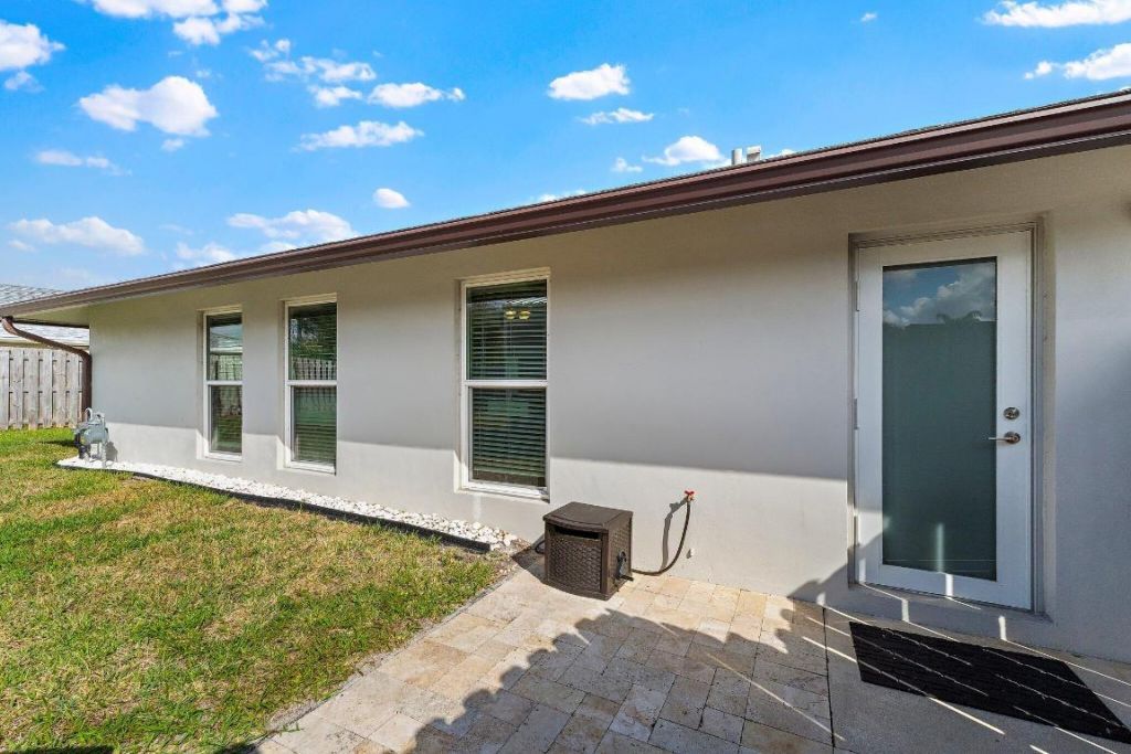 4147 Beech Avenue, Palm Beach Gardens, FL 33410 Photo