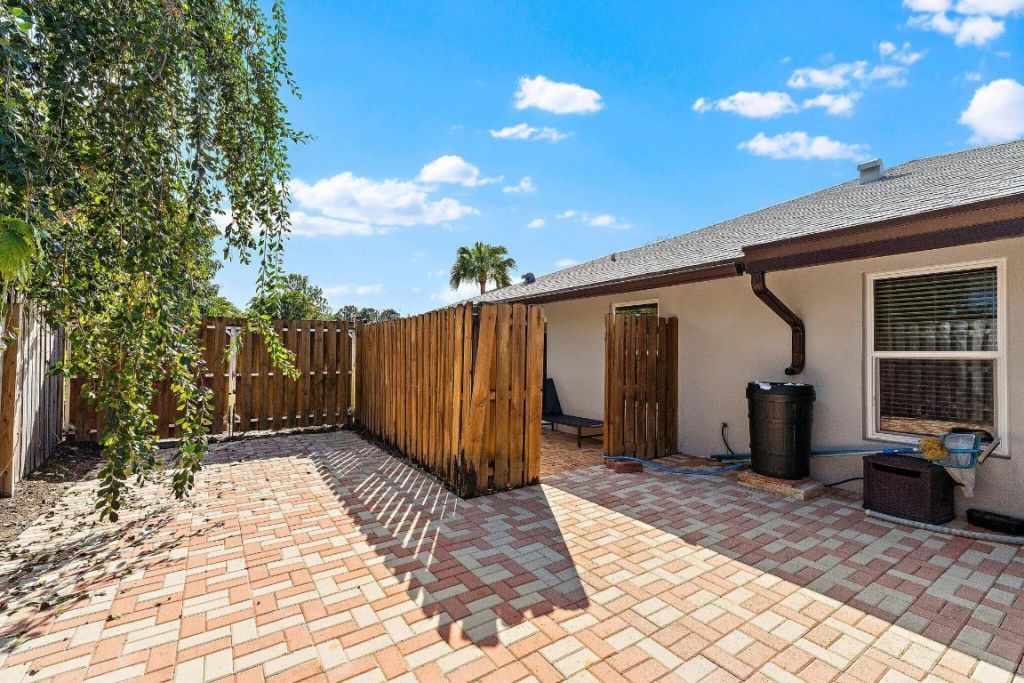 4147 Beech Avenue, Palm Beach Gardens, FL 33410 Photo