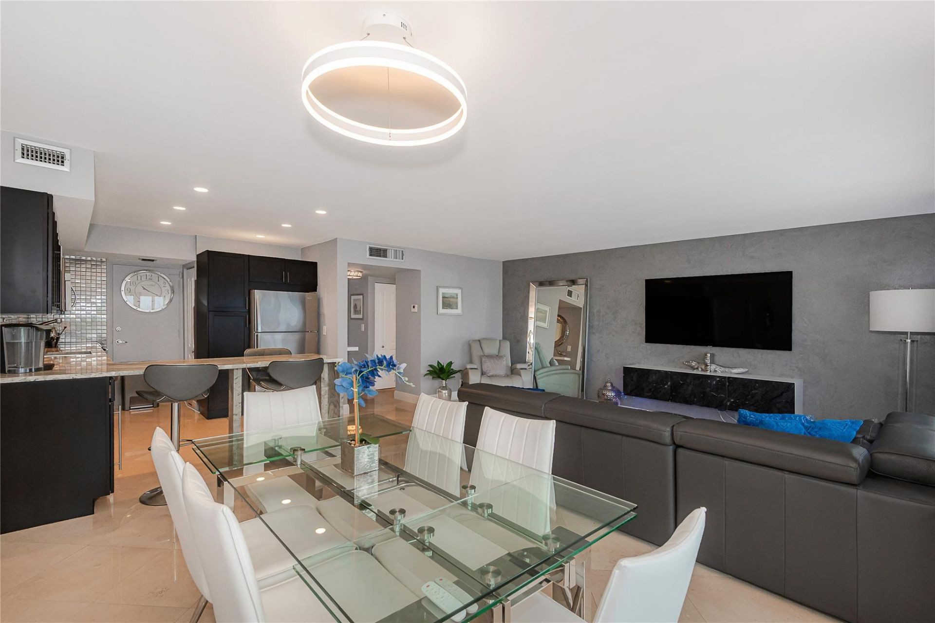 300 Diplomat Parkway, Unit 705, Hallandale Beach, FL 33009 Photo