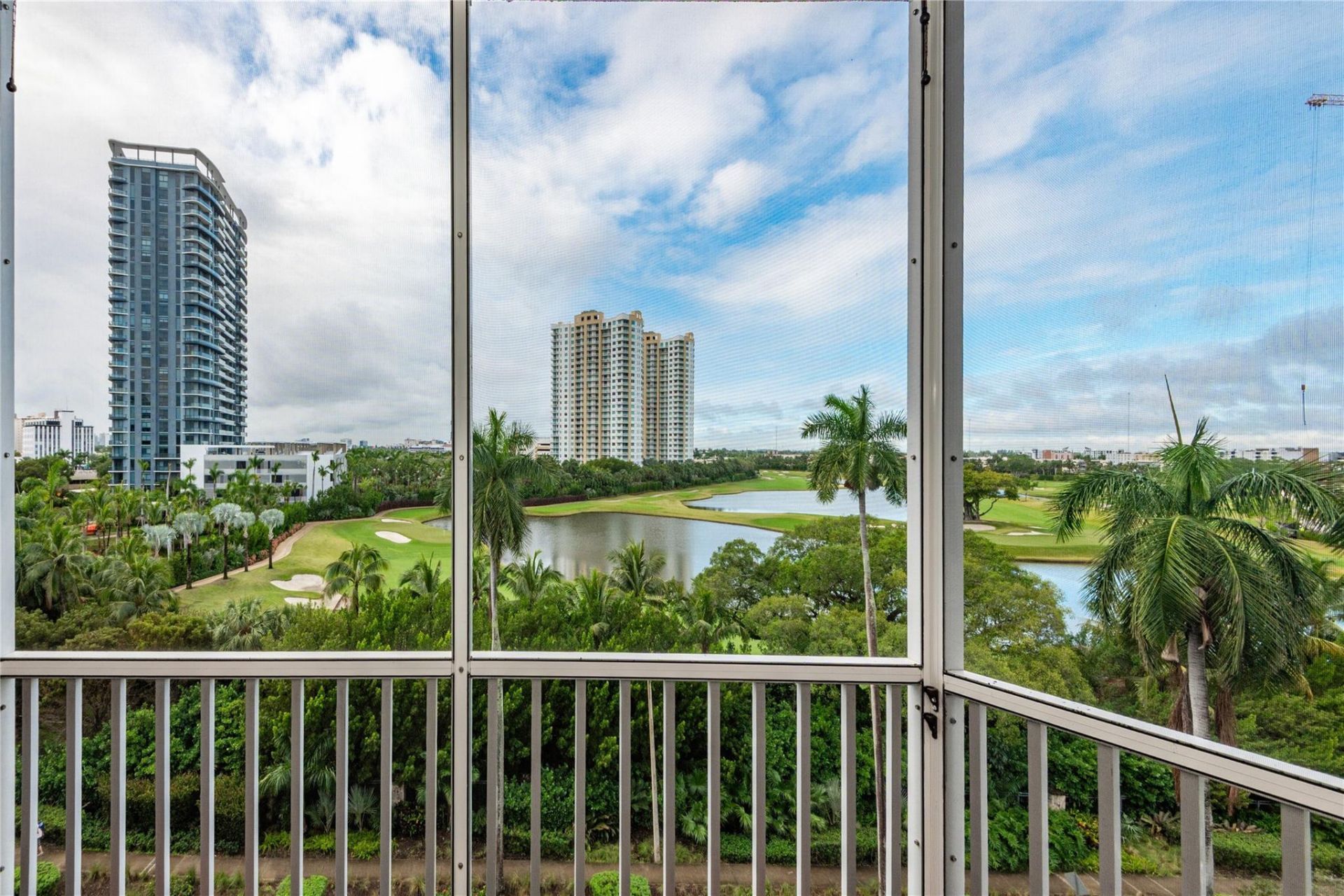300 Diplomat Parkway, Unit 705, Hallandale Beach, FL 33009 Photo