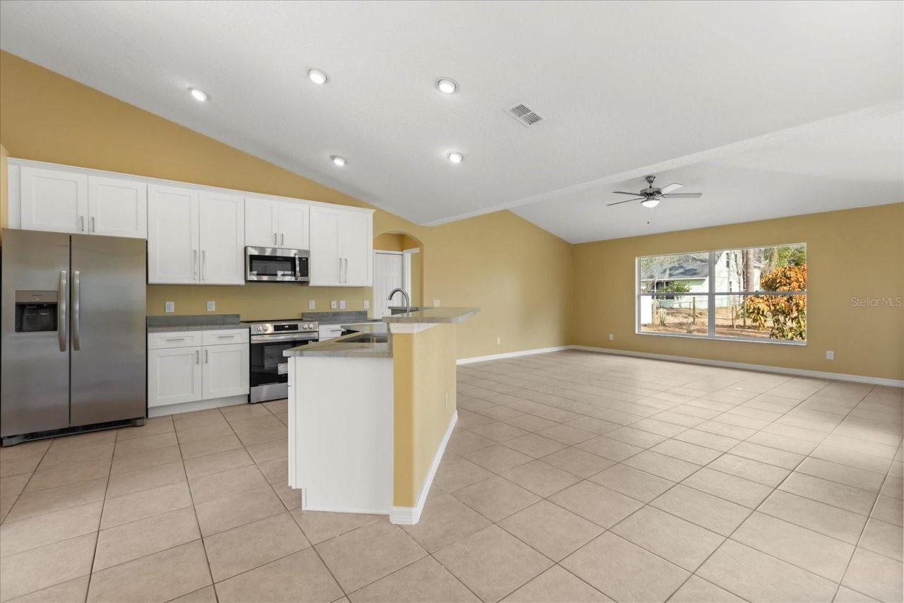 619 Rhodes Drive, Deland, FL 32720 Photo