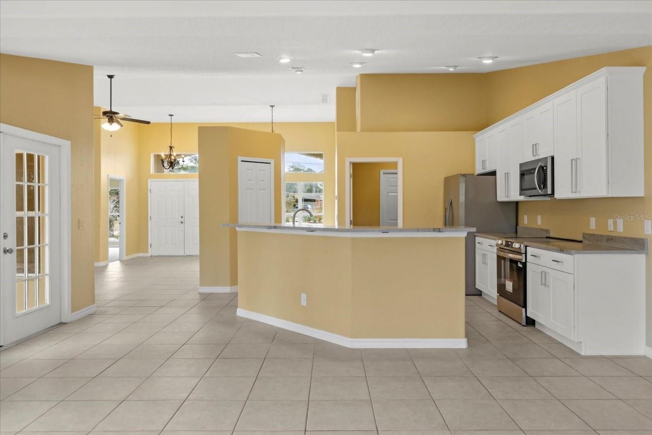 619 Rhodes Drive, Deland, FL 32720 Photo