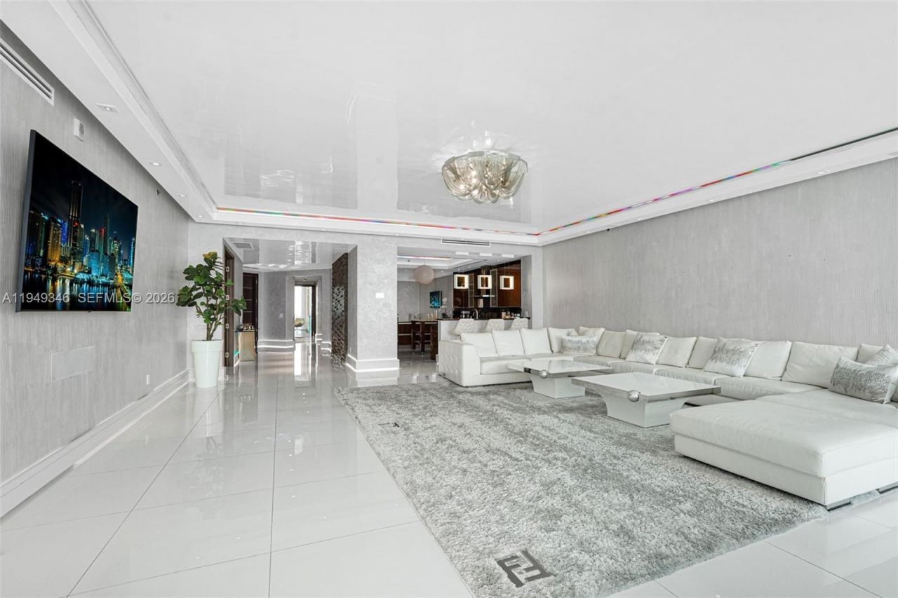 2711 S Ocean Drive, Unit 3704, Hollywood, FL 33019 Photo