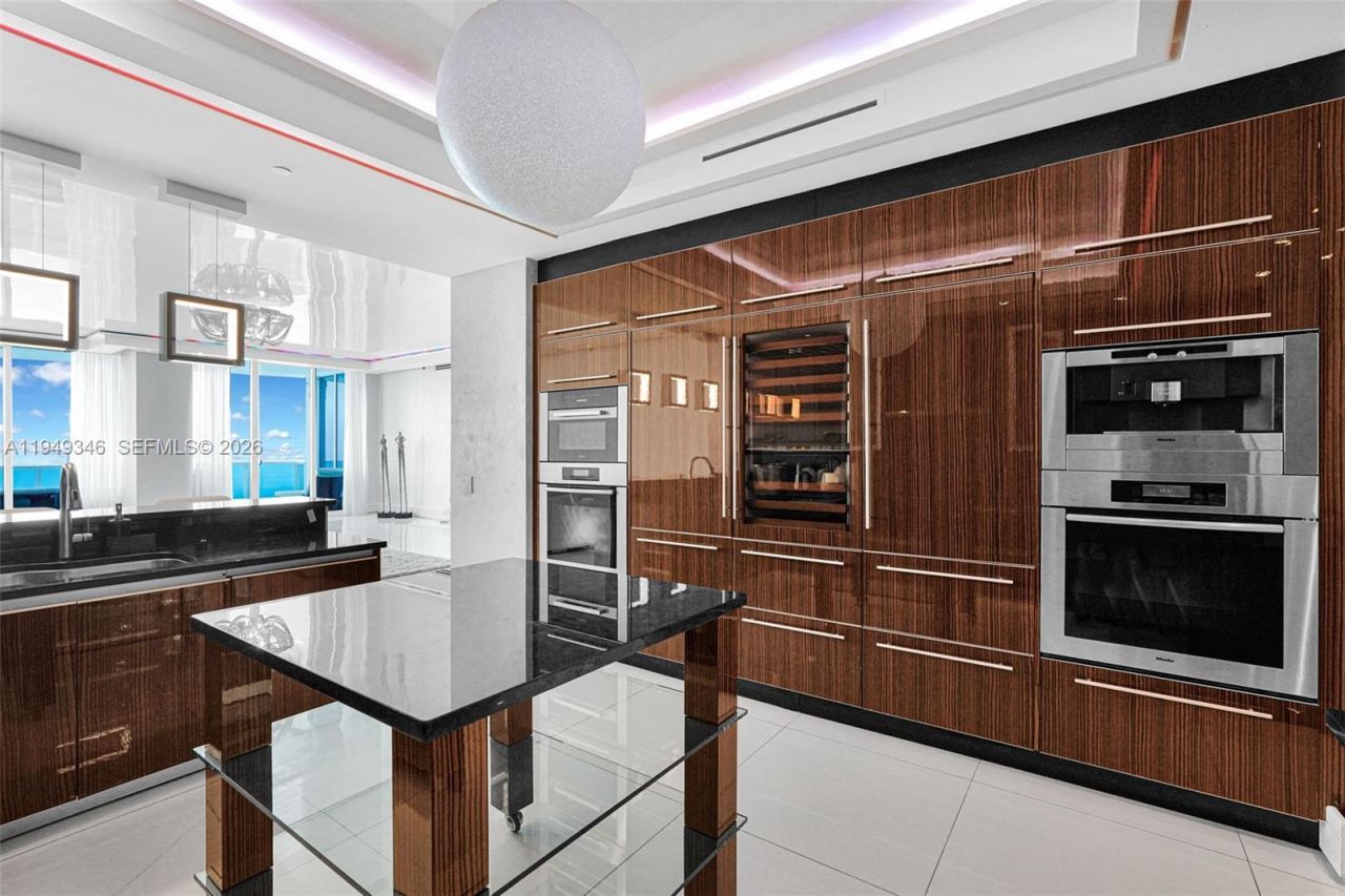 2711 S Ocean Drive, Unit 3704, Hollywood, FL 33019 Photo