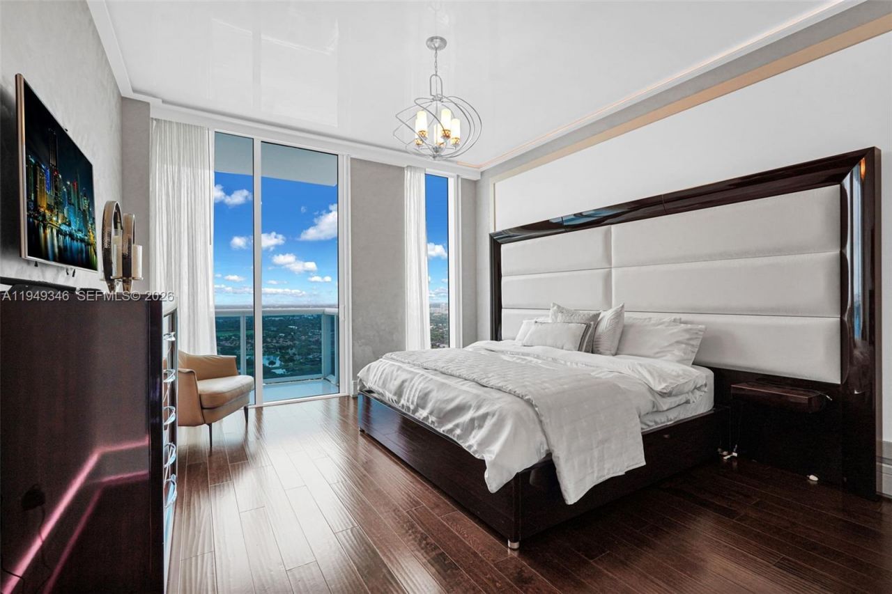 2711 S Ocean Drive, Unit 3704, Hollywood, FL 33019 Photo