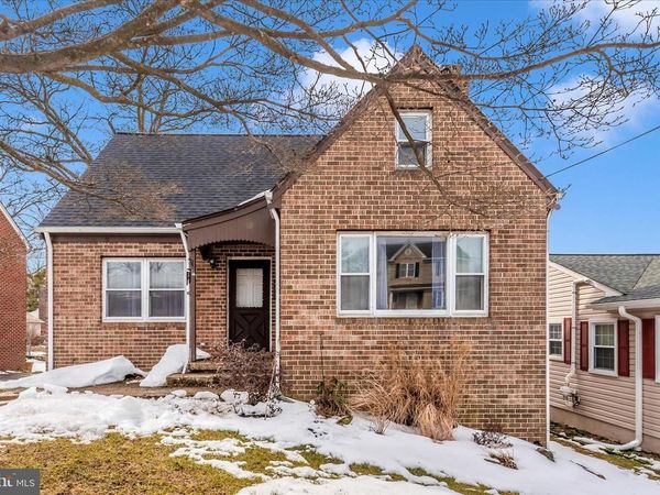 34 E GEORGE STREET, WESTMINSTER, MD 21157