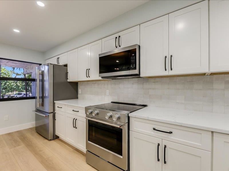 2445 W Gulf Dr, Unit 6D, Sanibel, FL 33957 Photo