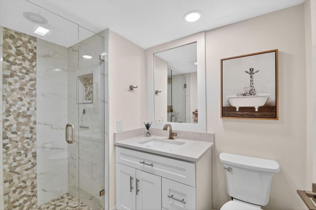 9 Southport Lane, Unit C, Boynton Beach, FL 33436 Photo