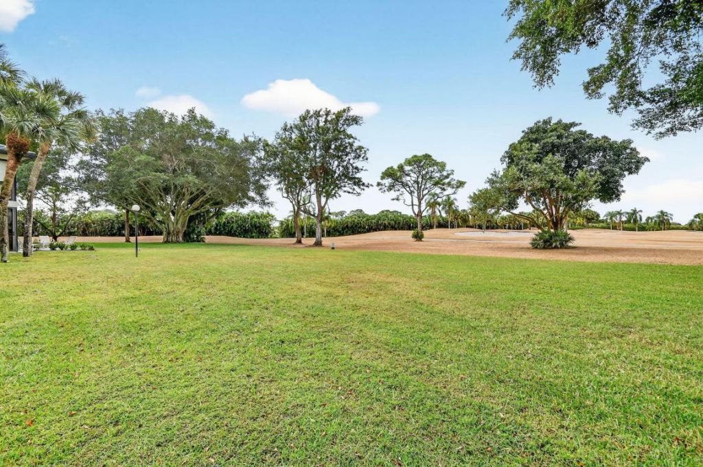 9 Southport Lane, Unit C, Boynton Beach, FL 33436 Photo